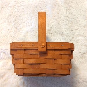 Longaberger 1991 Berry Basket